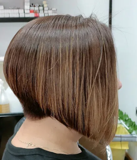 Corte bob clásico con acabado liso